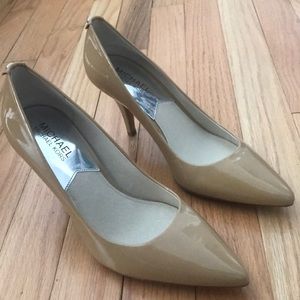 New Michael Kors nude pumps!